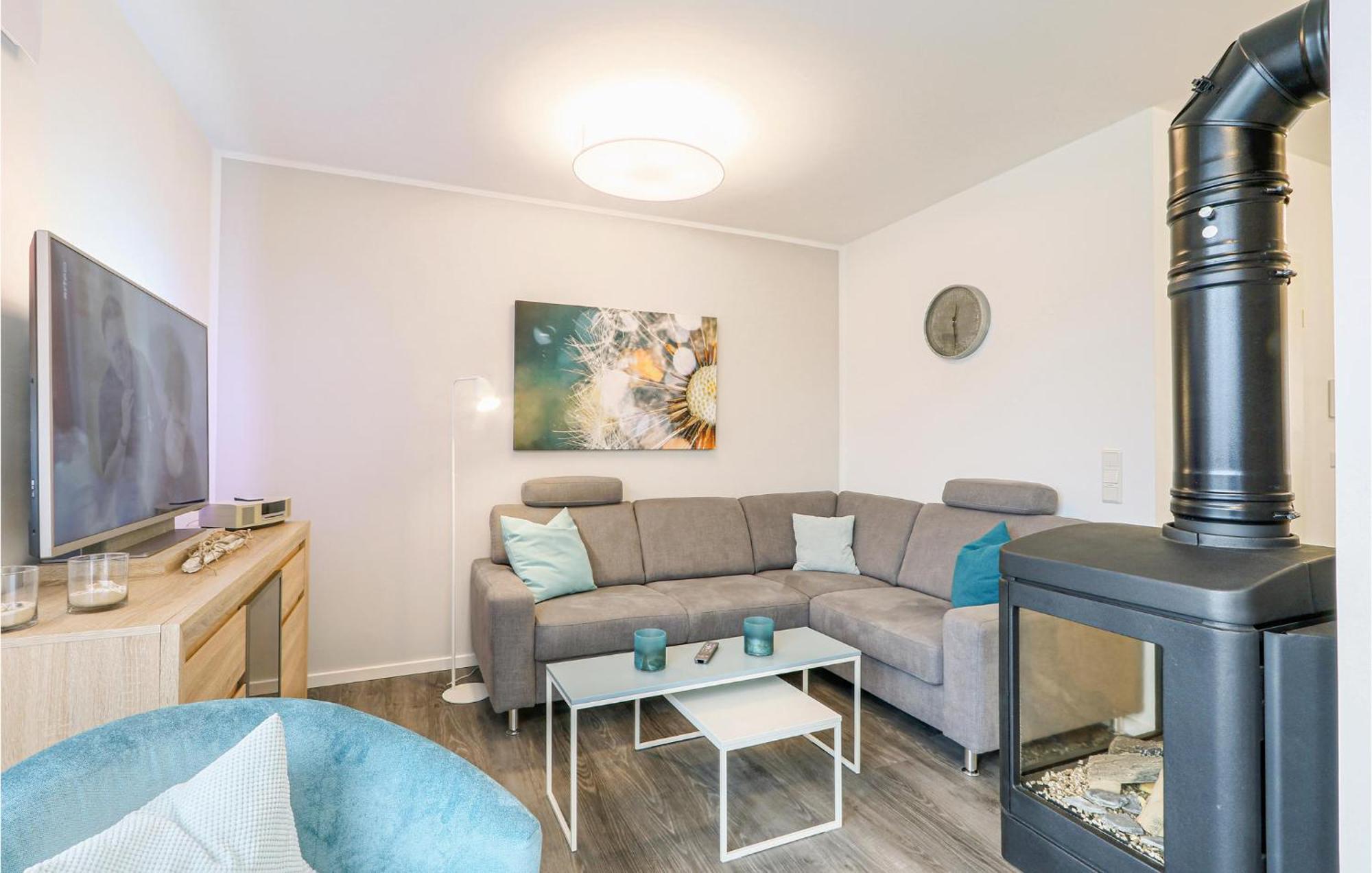 Lovely Apartment In Rechlin With Kitchen Εξωτερικό φωτογραφία