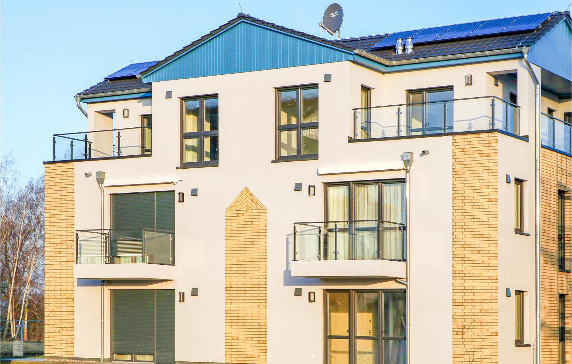 Lovely Apartment In Rechlin With Kitchen Εξωτερικό φωτογραφία